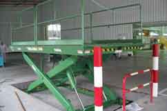 重慶液壓升降機(jī)和電梯的區(qū)別