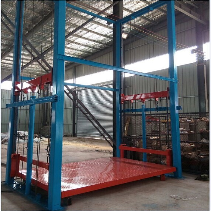 工業導軌式升降貨梯 工業導軌式升降貨梯